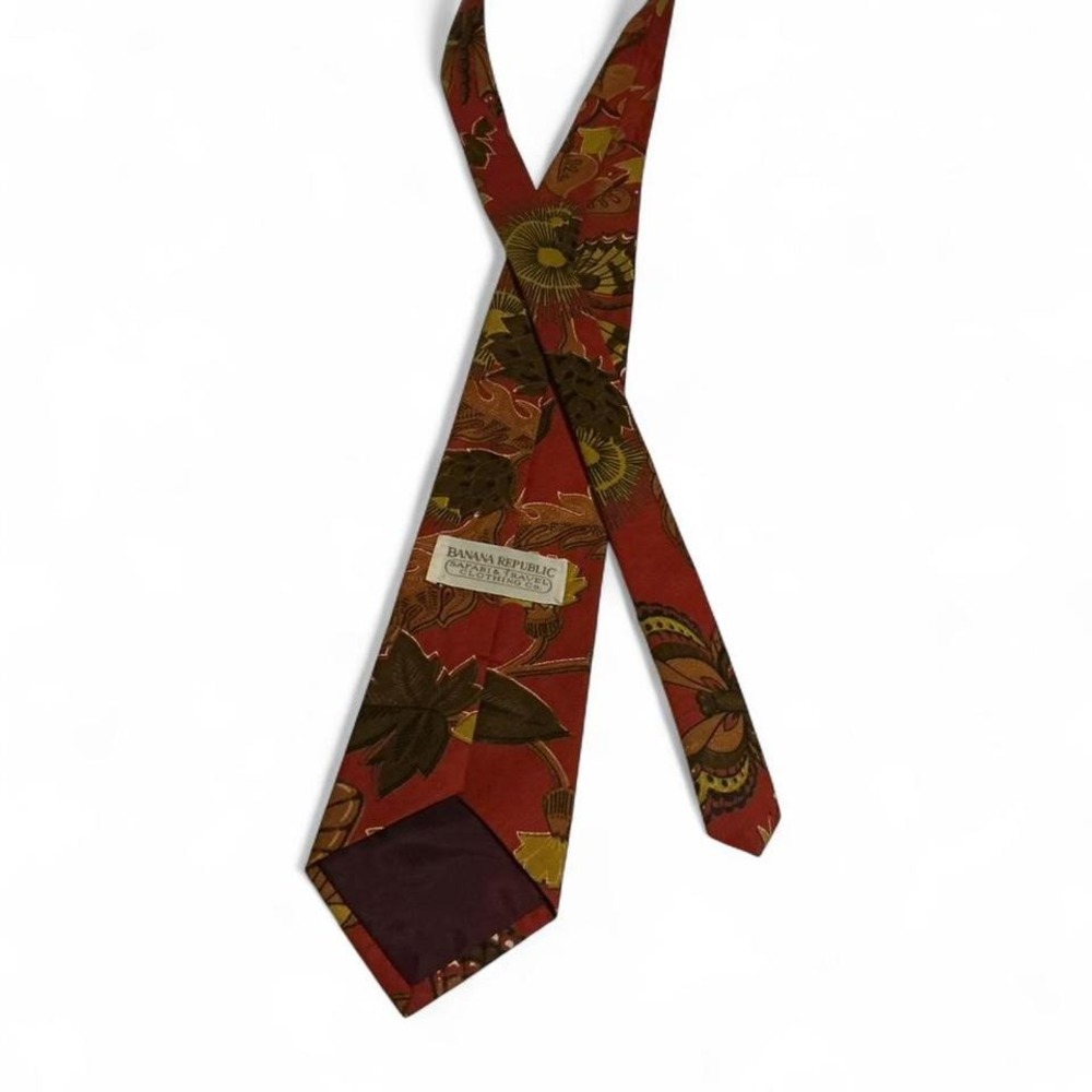 Vintage Banana Republic tie‎